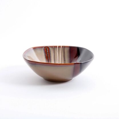 Dinnerware Set of 16 Plates and Dishes - Image 5