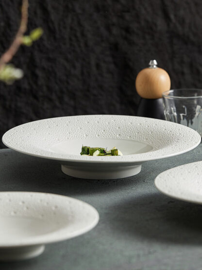 Creative White porcelain Tableware - Image 2